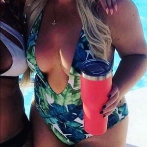 Boutique sexy one piece